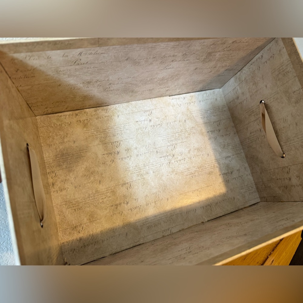 London Storage Box - Picture 8 of 15
